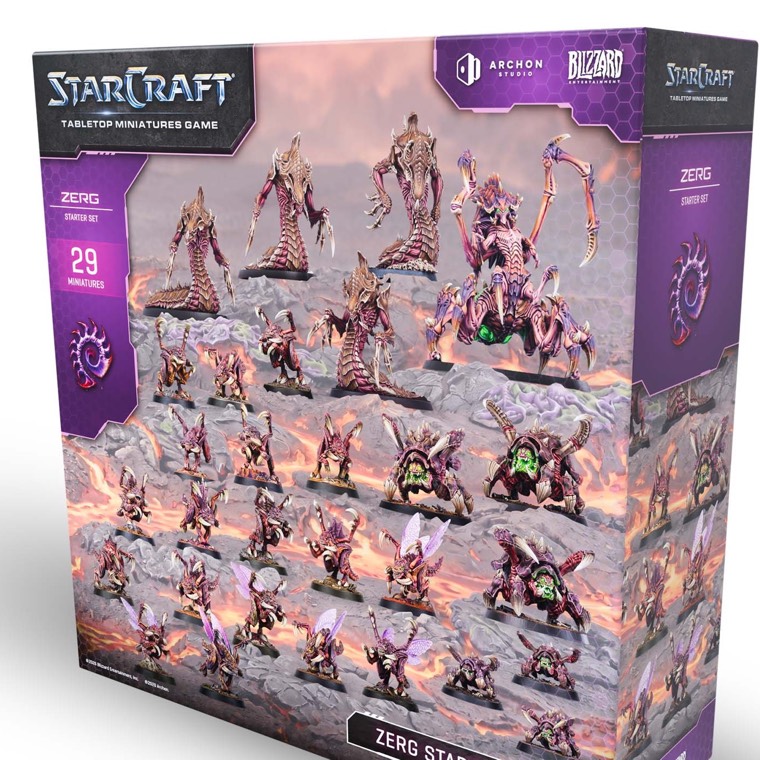 The Zerg Starter Set box, showing crimson and bone zerglings, hydralisks, roaches and a queen.